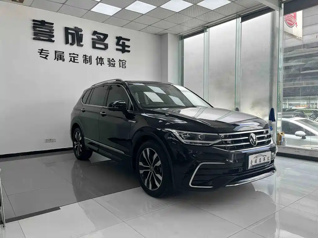 Volkswagen Tiguan L 2021