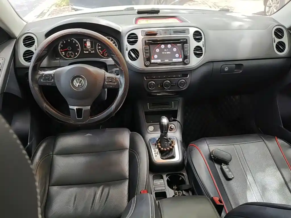 Volkswagen Tiguan 2016 — фото 10