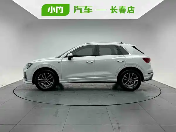 Audi Q3 2022