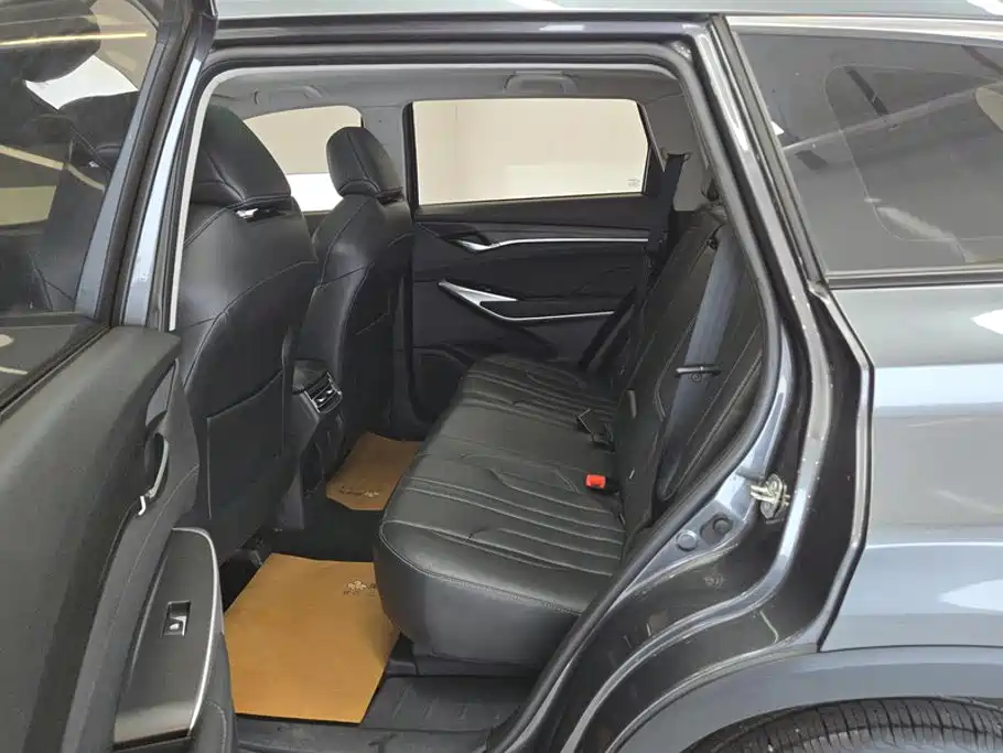 Changan CS75PLUS 2020 — фото 11