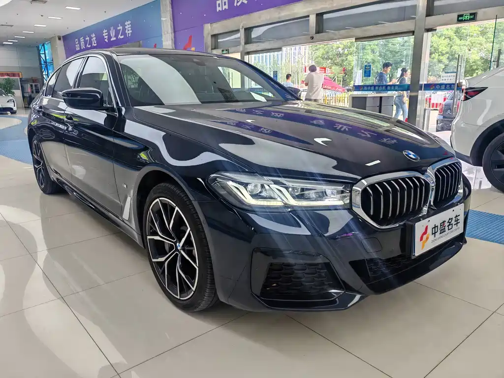 BMW 5 Series 2022