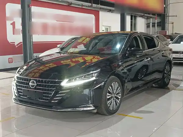 Nissan Teana 2024