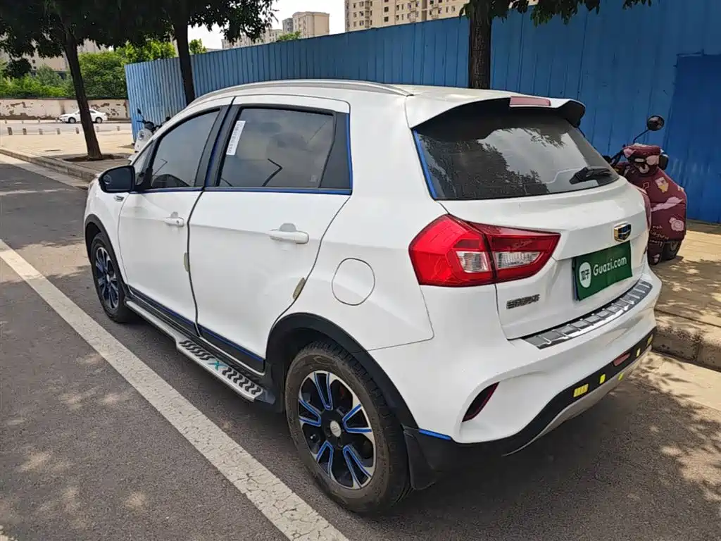 Geely Vision X3 2018 — фото 5