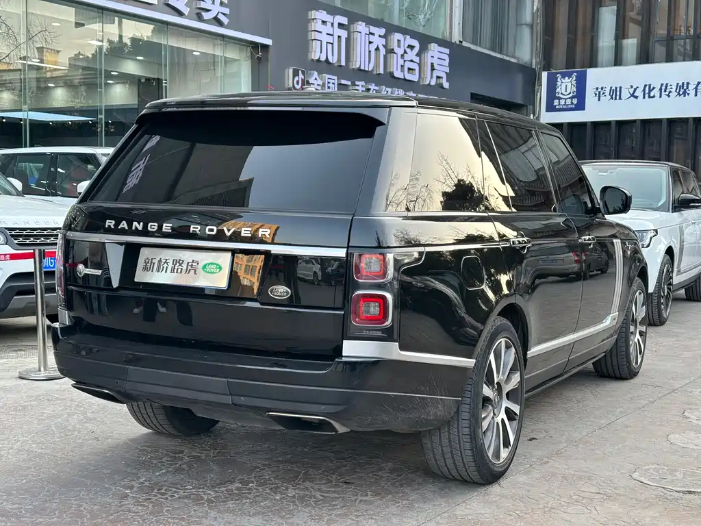Land Rover Range Rover 2015 — фото 16