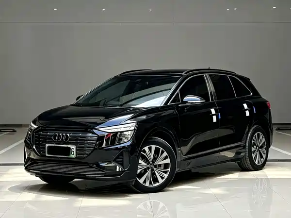 Audi Q5 E-Tron 2024