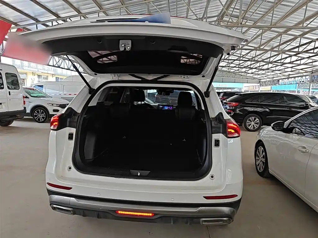 Haval H6 2023 — фото 19