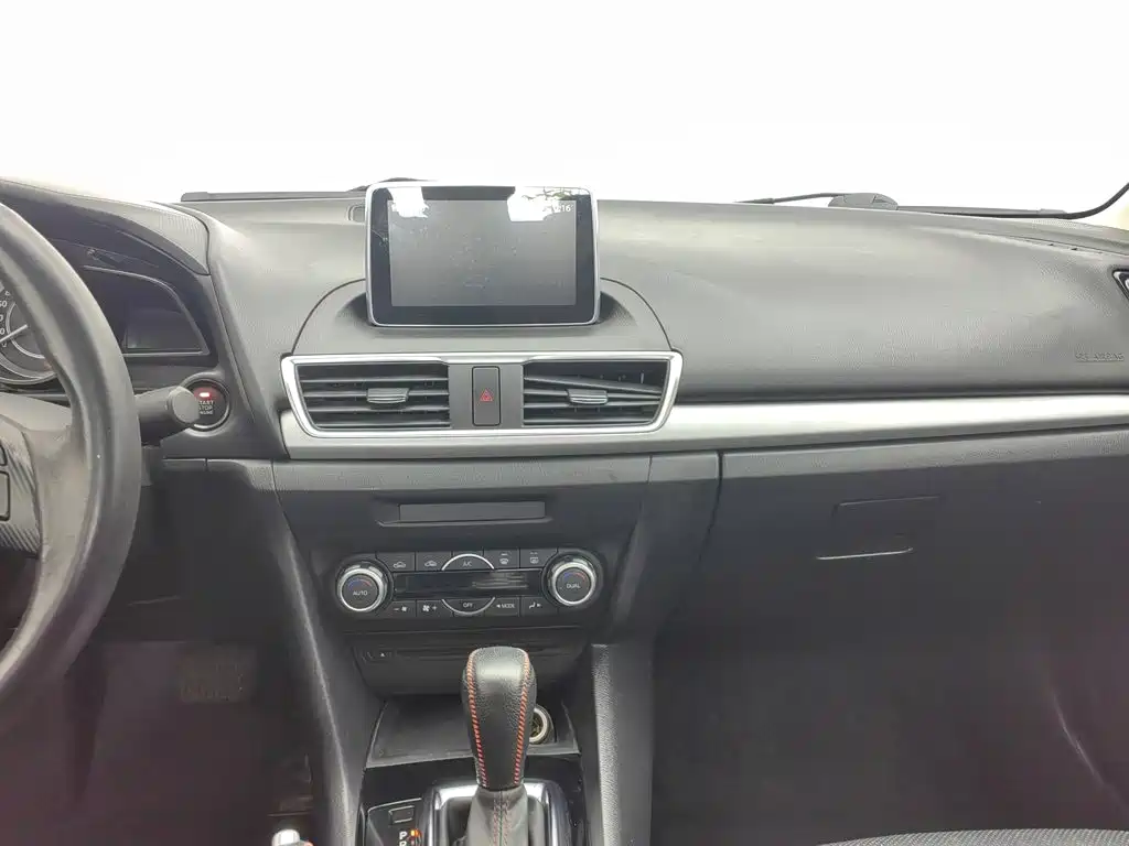 Mazda 3 Angkesela 2015 — фото 12