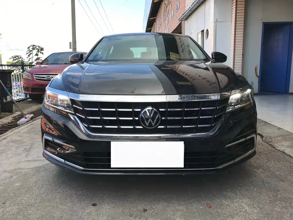 Volkswagen Passat 2021