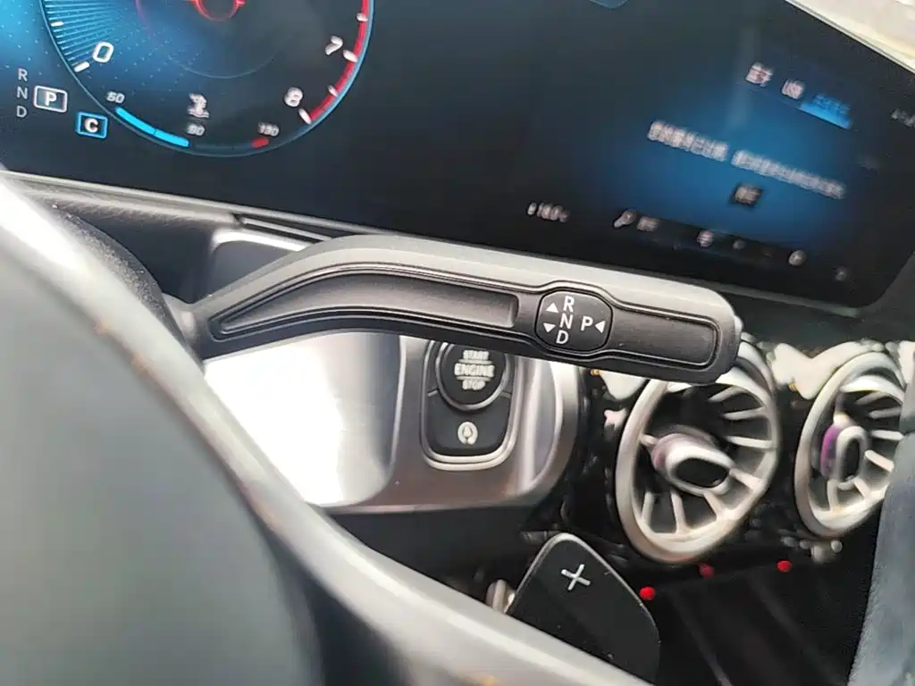 Mercedes-Benz GLB 2020 — фото 14