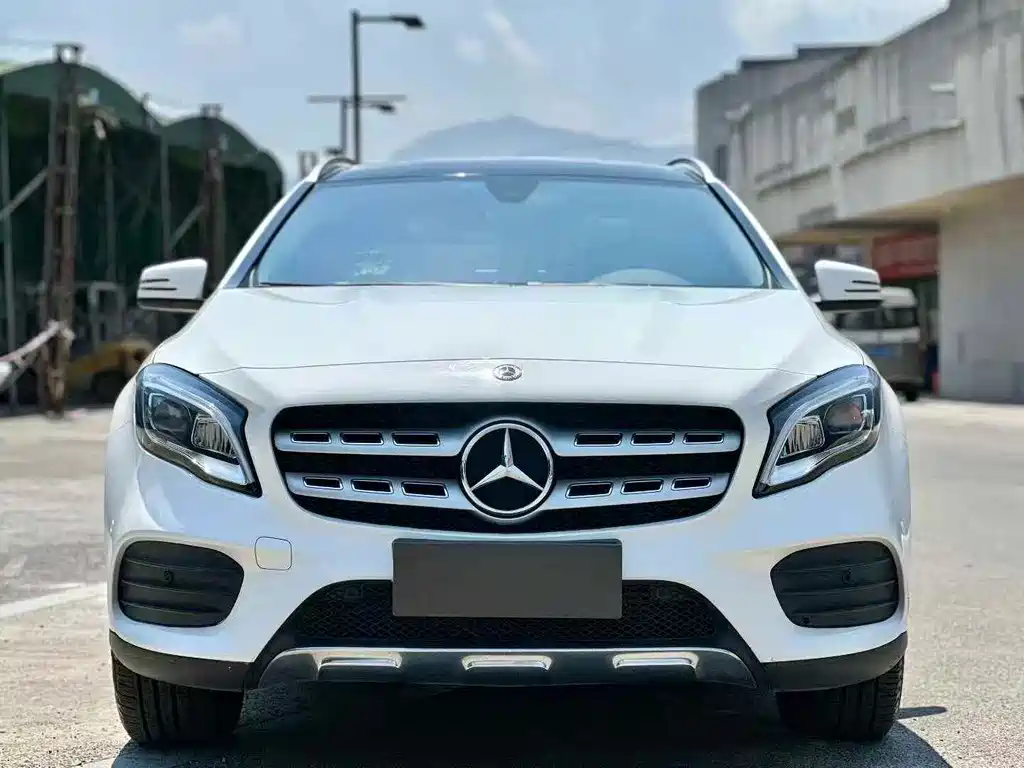 Mercedes-Benz GLA 2018