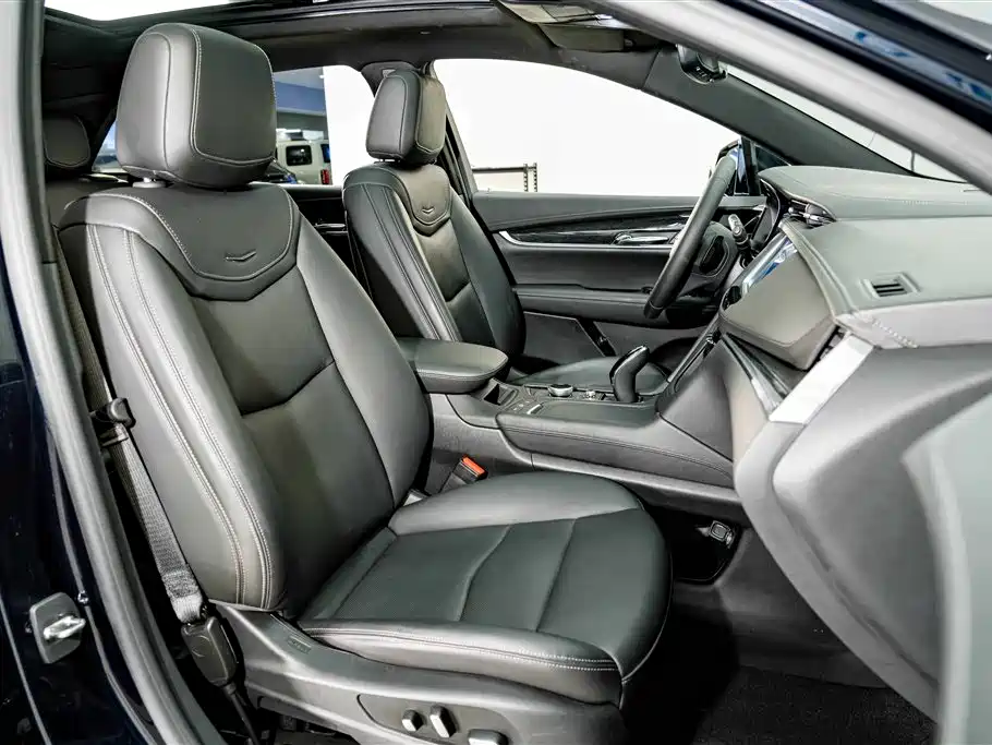 Cadillac XT5 2020 — фото 19