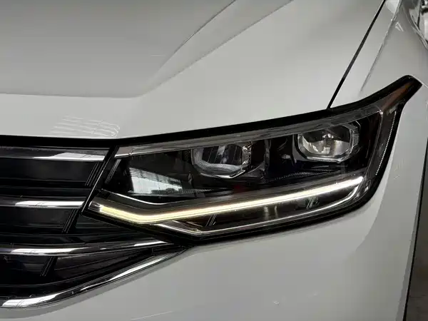 Volkswagen Tiguan L 2022