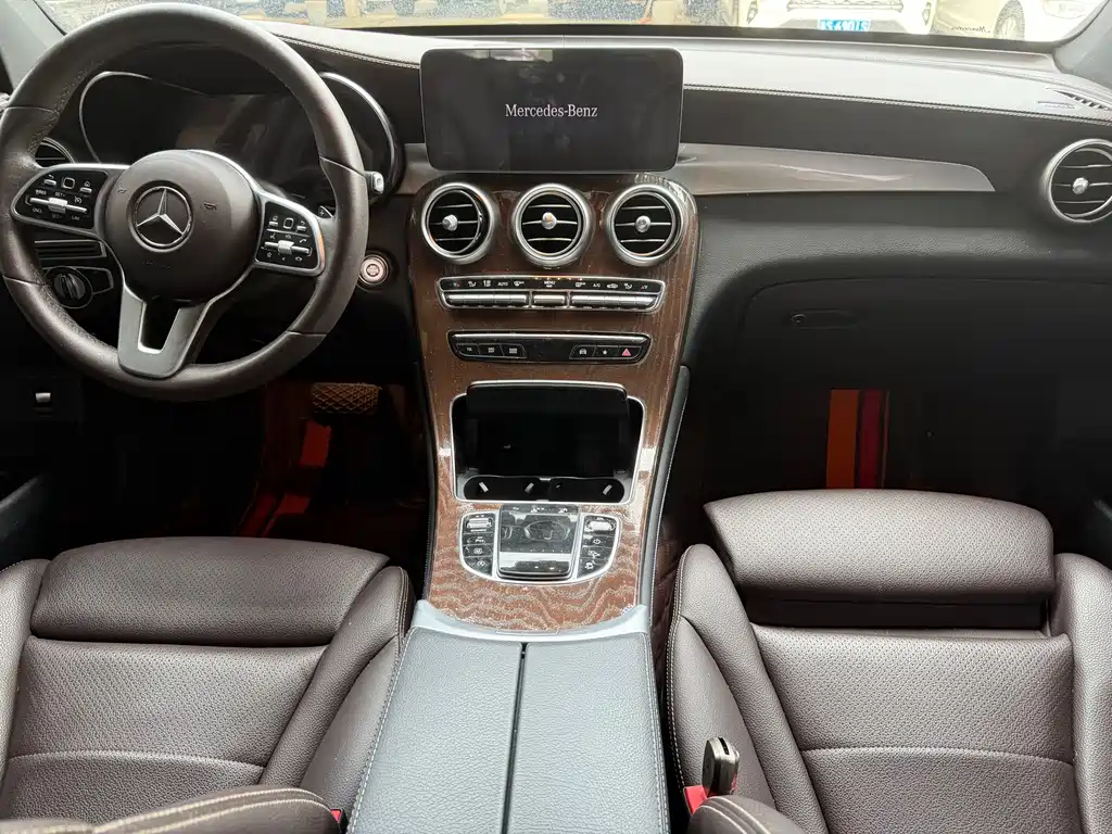 Mercedes-Benz GLC 2020