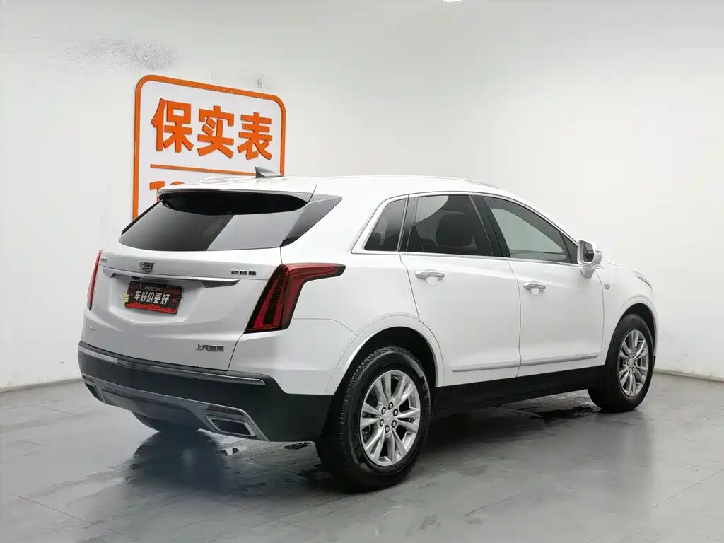 Cadillac XT5 2022 — фото 2