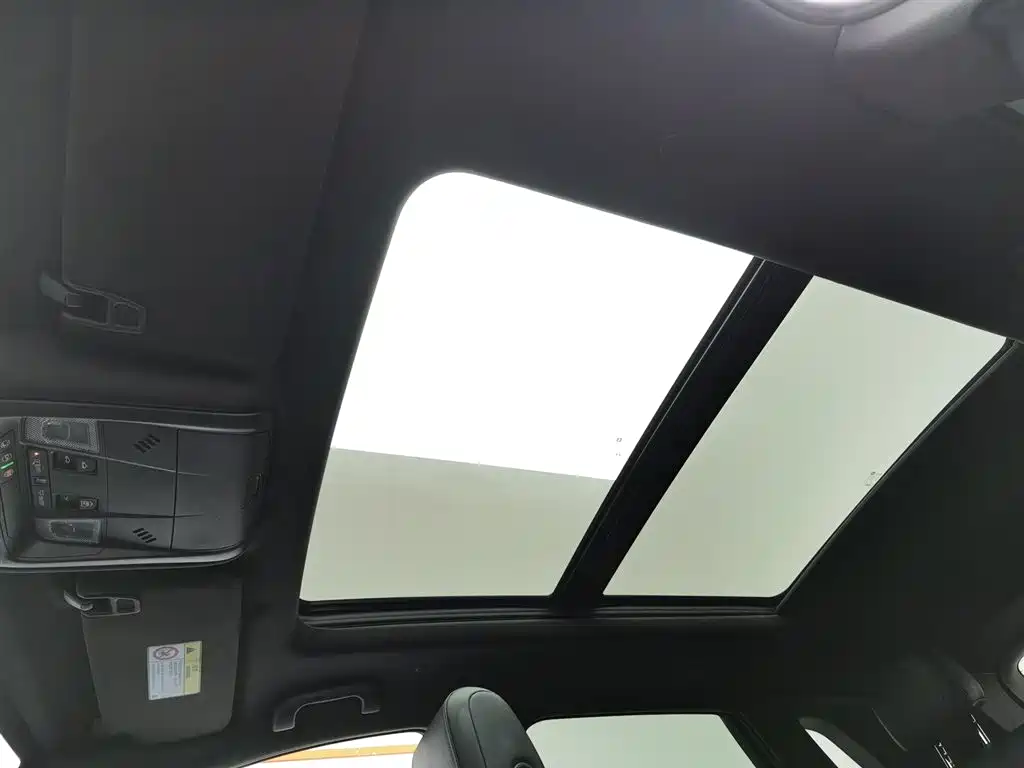 Cadillac XT5 2022 — фото 14
