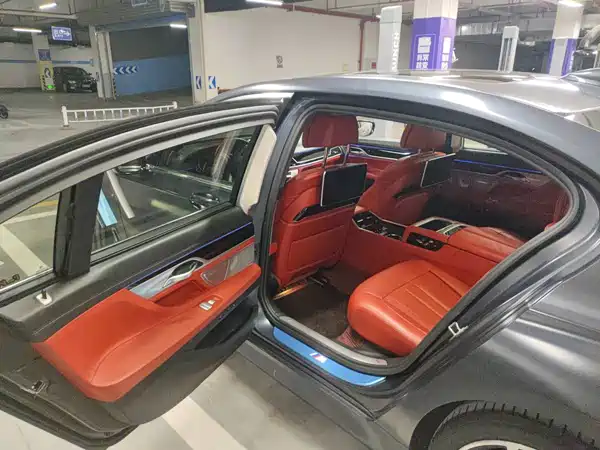 BMW 7 Series 2019