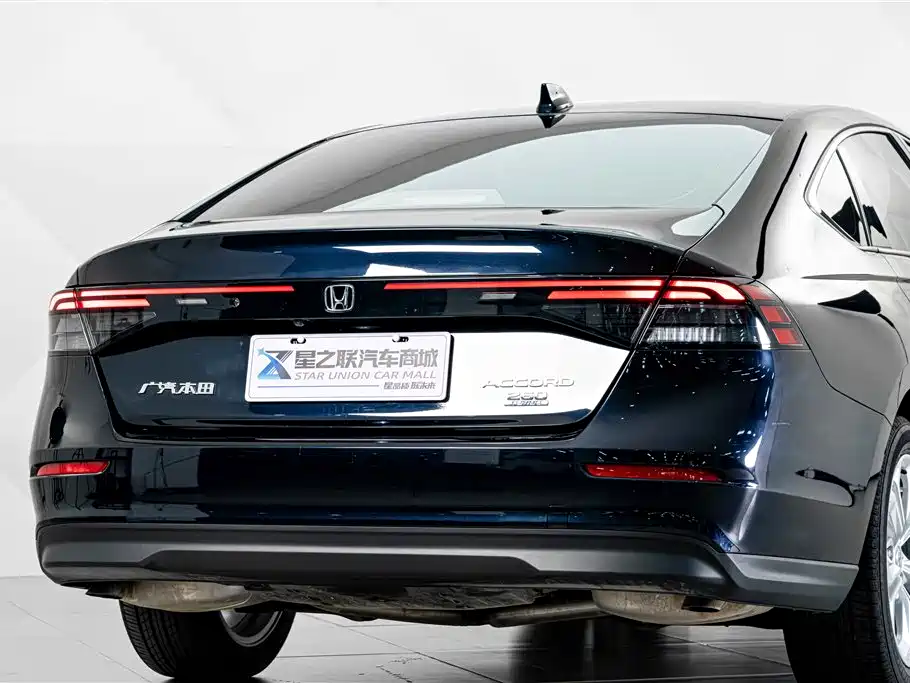 Honda Accord 2023 — фото 7