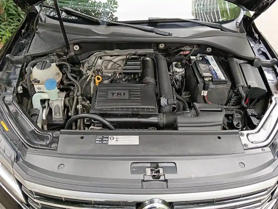 Volkswagen Passat 2018 — фото 10