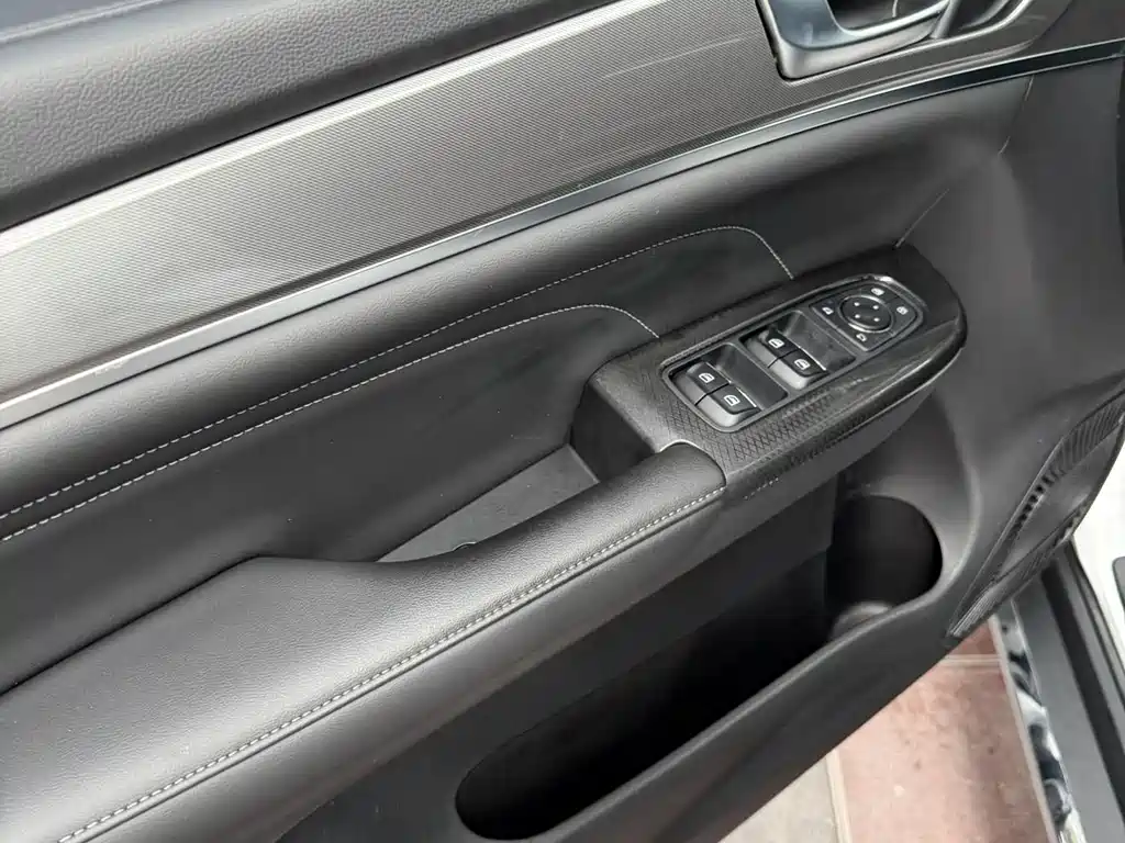 Haval M6 2023 — фото 13