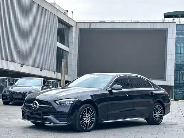 Mercedes-Benz C-Class 2022