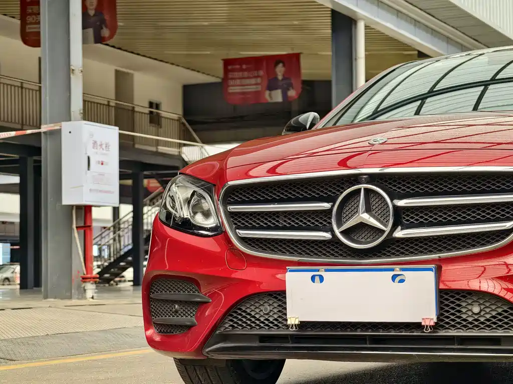 Mercedes-Benz E-Class 2019 — фото 24