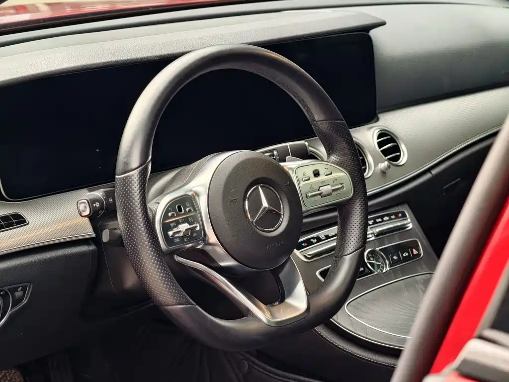 Mercedes-Benz E-Class 2019 — фото 7
