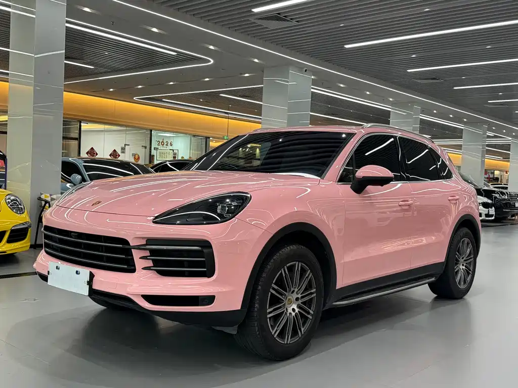 Porsche Cayenne 2019 — фото 1