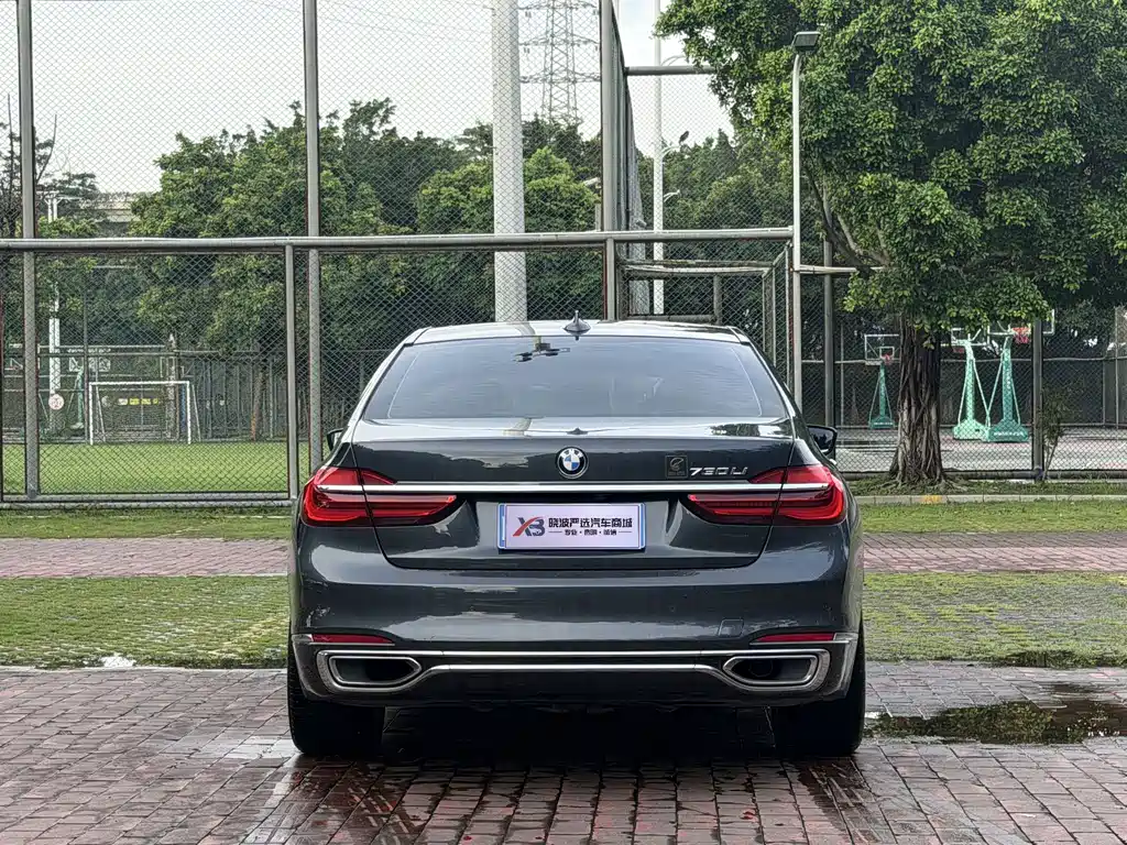 BMW 7 Series 2019 — фото 6