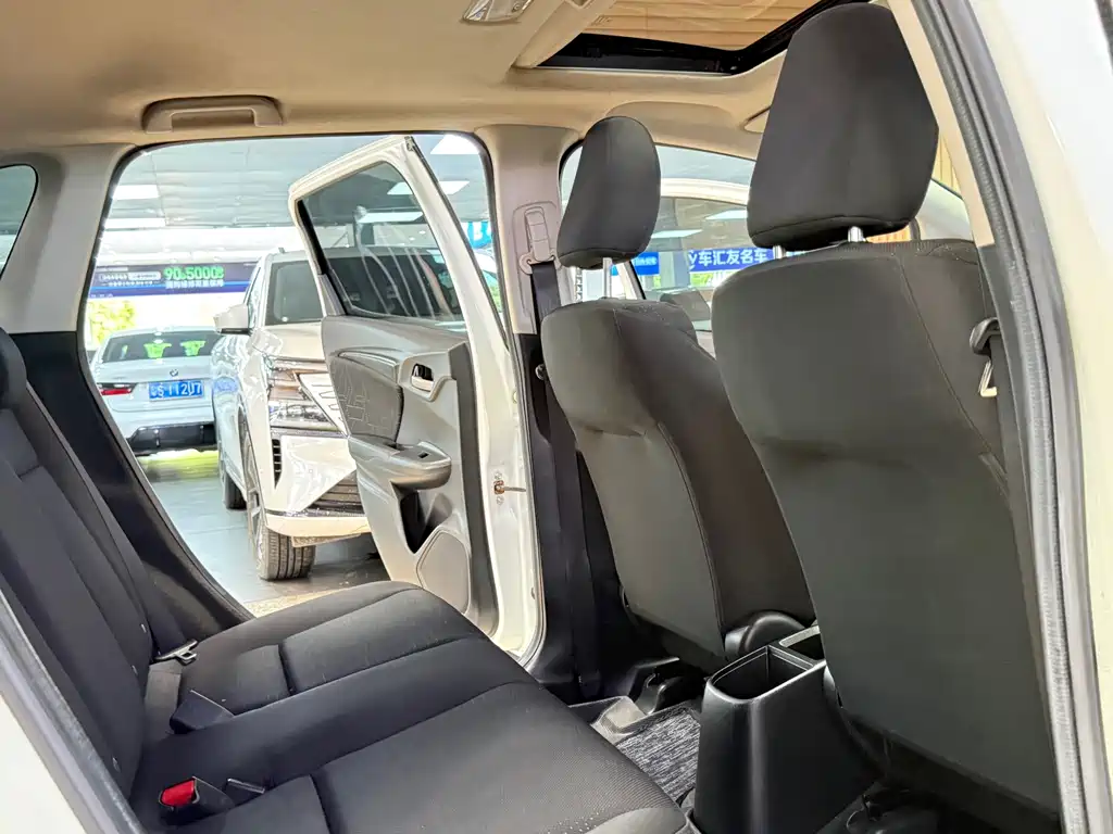 Honda Fit 2017 — фото 11