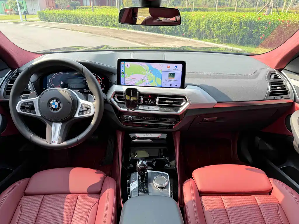 BMW X4 2023 — фото 8