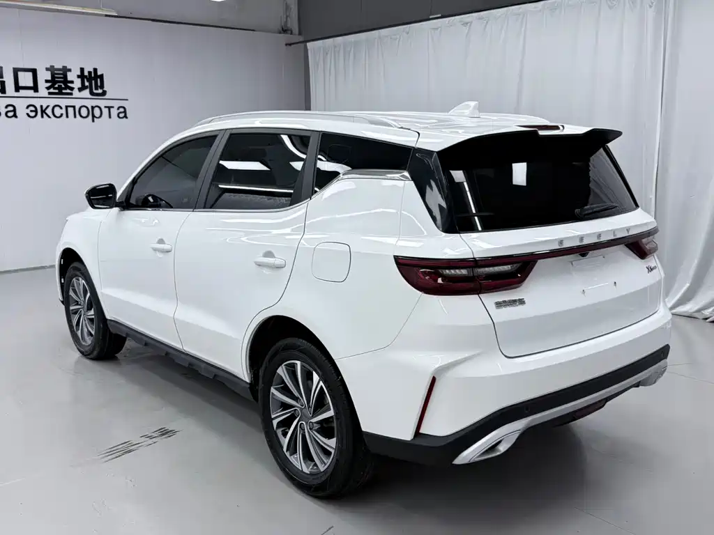 Geely Vision X6 2022