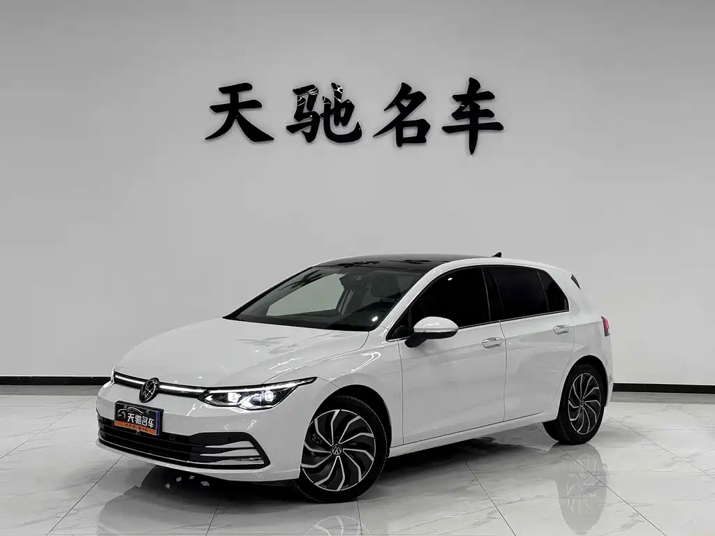 Volkswagen Golf 2021