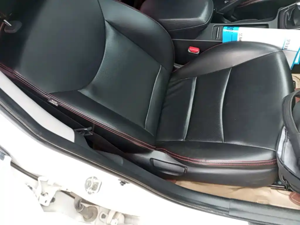 Hyundai Elantra 2016 — фото 25