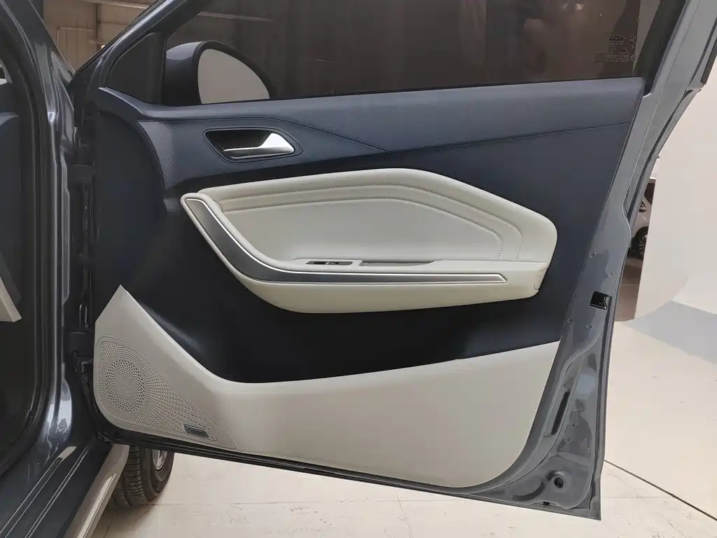 Chery Tiggo 3x 2023 — фото 19