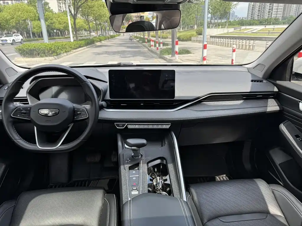 Geely Xingrui 2022 — фото 11
