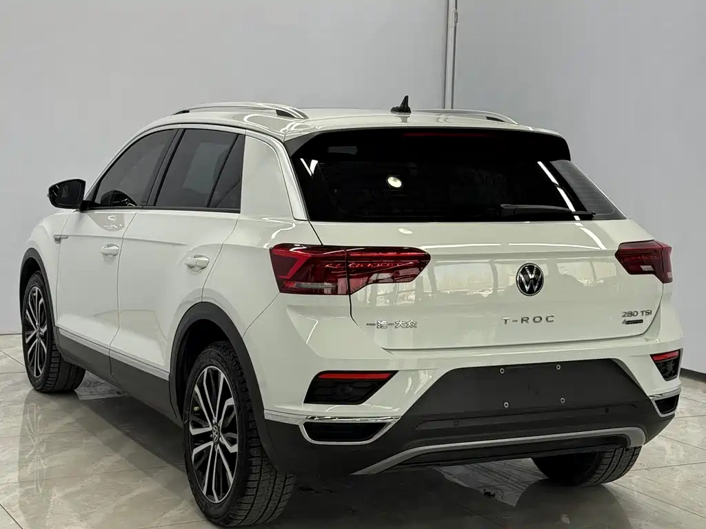 Volkswagen T-Roc 2021