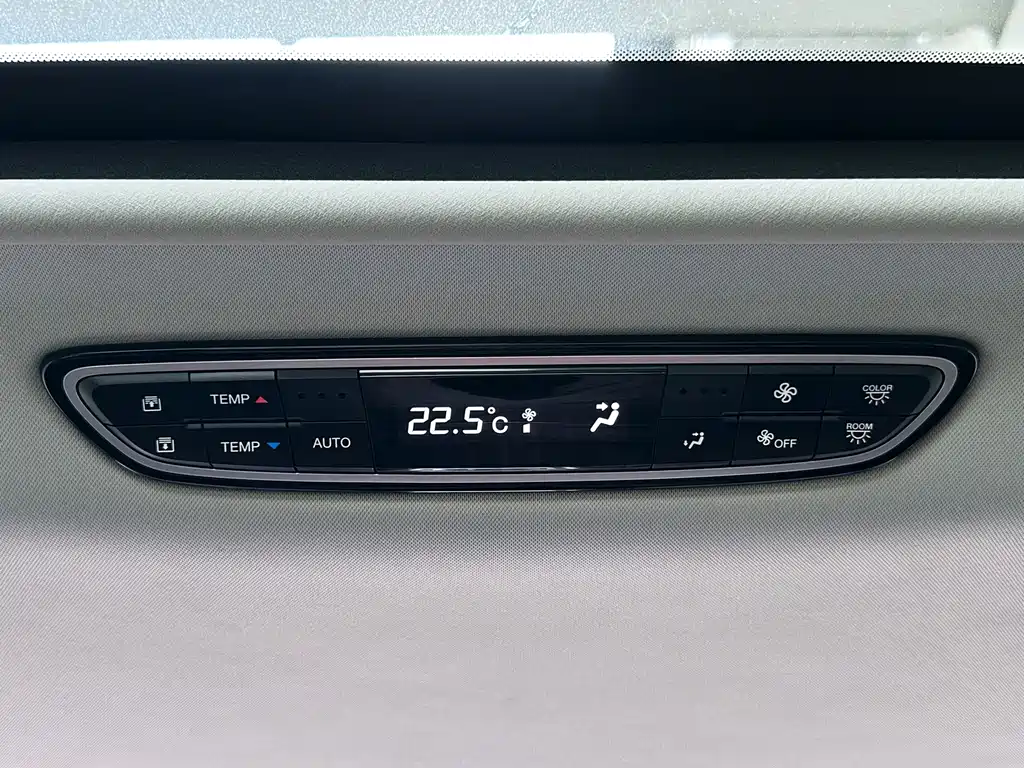GAC Trumpchi M8 2022 — фото 35