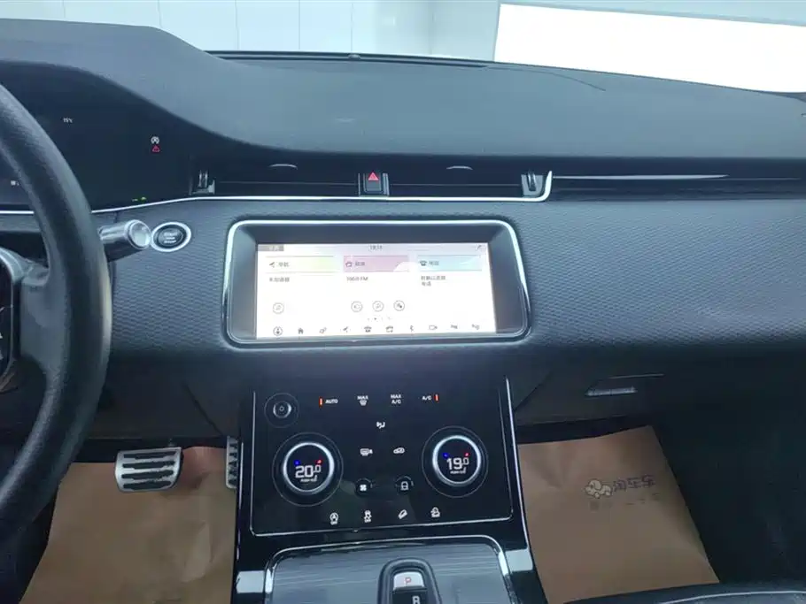 Land Rover Evoque 2020 — фото 13