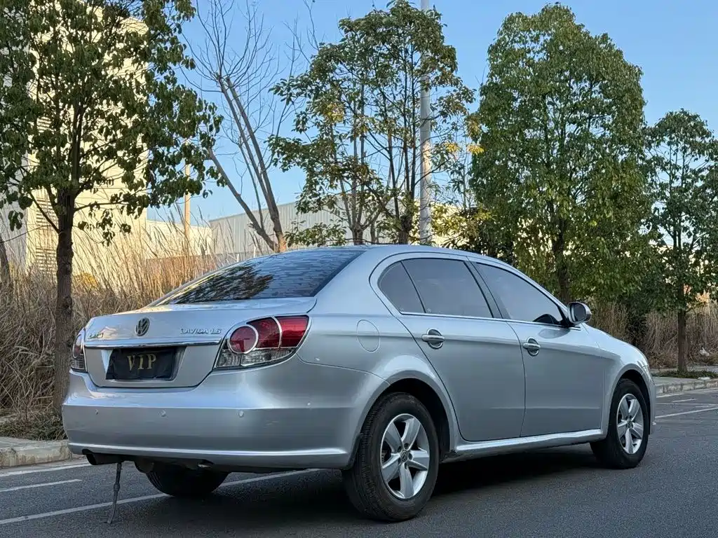 Volkswagen Lavida 2012