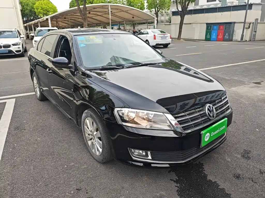 Volkswagen Lavida 2015