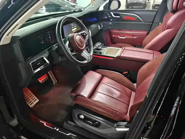 Hongqi E-HS9 2023
