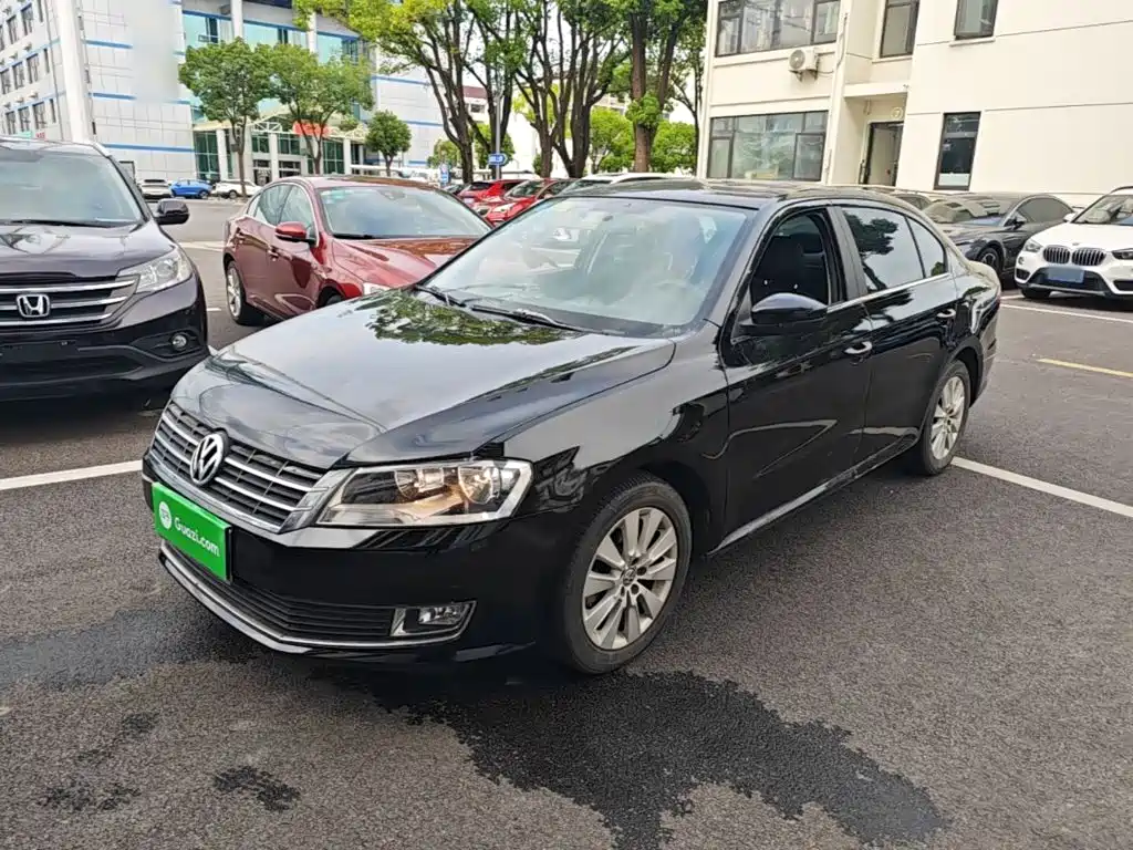 Volkswagen Lavida 2015