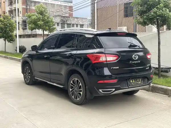 GAC Trumpchi GS4 2017