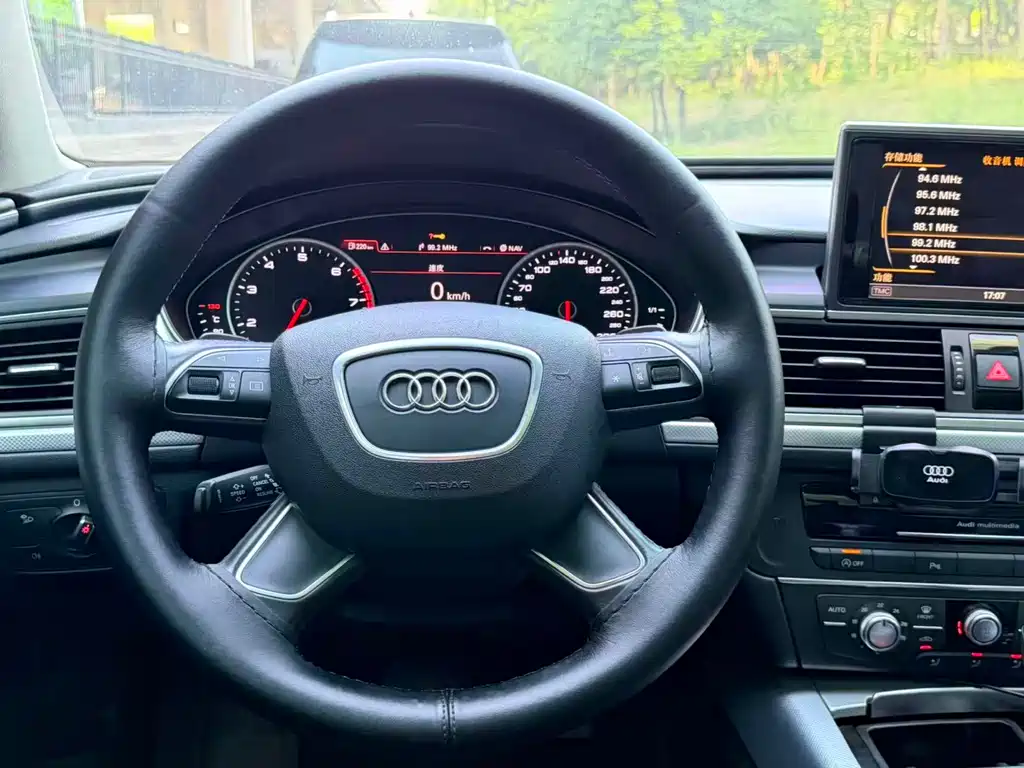Audi A6L 2015 — фото 7