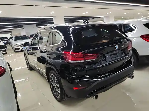 BMW X1 2021
