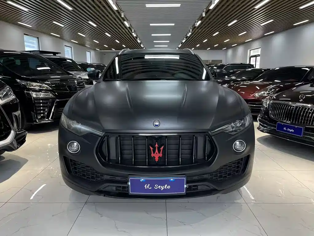 Maserati Levante 2019 — фото 6