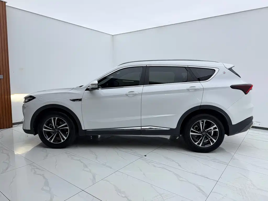 Jetour Jietu X70 PLUS 2022