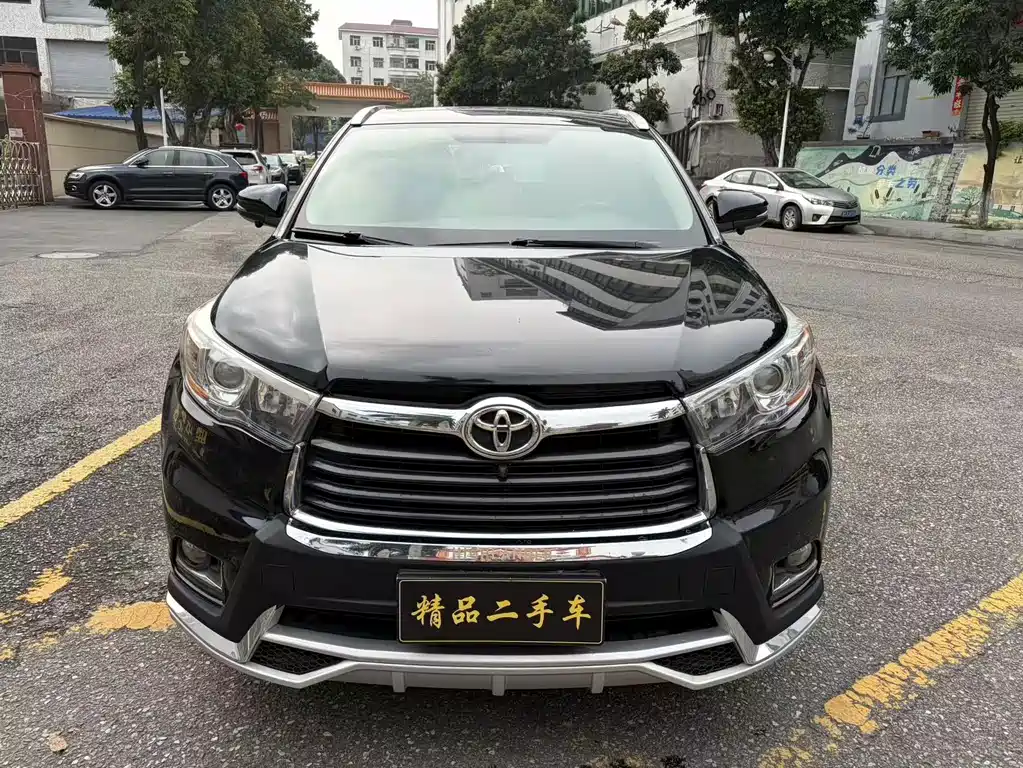 Toyota Highlander 2016 — фото 2