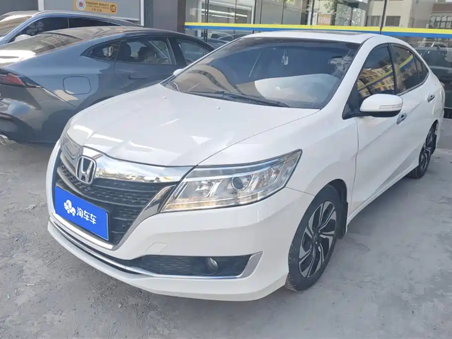 Honda Crider 2017