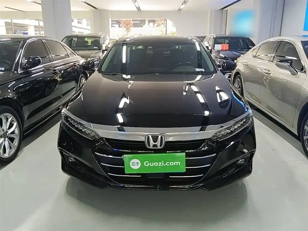 Honda Accord 2022 — фото 3